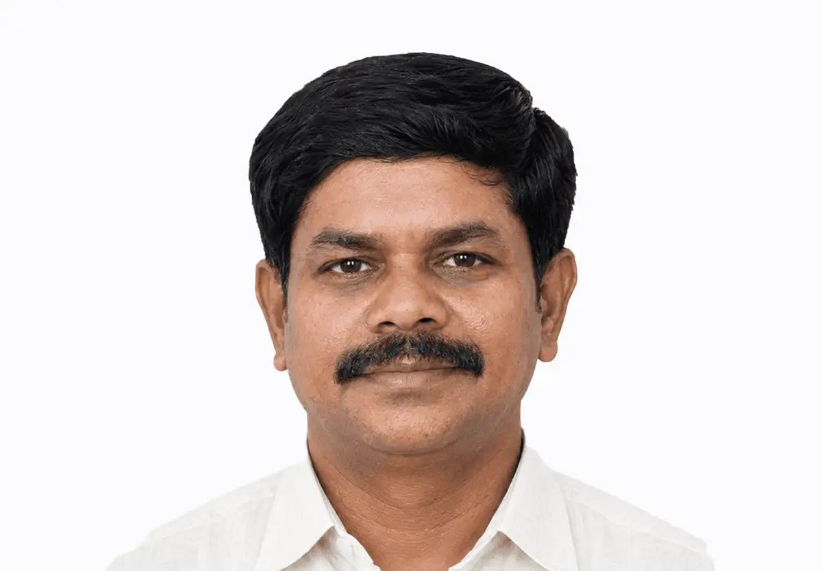 Customer profile of UmaMaheswar Rao, business owner from Nalgonda, managing 25 acres of lemon farming and mixed crops.